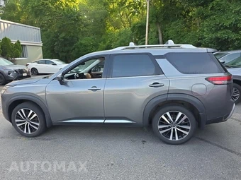 2023 Nissan Pathfinder Platinum – miniatura 8