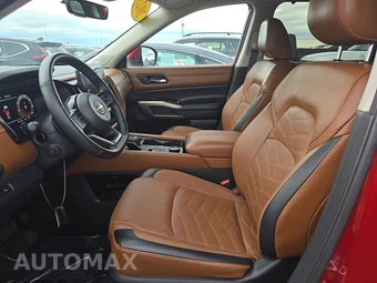 2023 Nissan Pathfinder Platinum – miniatura 7