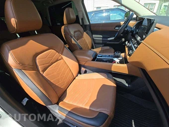 2023 Nissan Pathfinder Platinum – miniatura 19