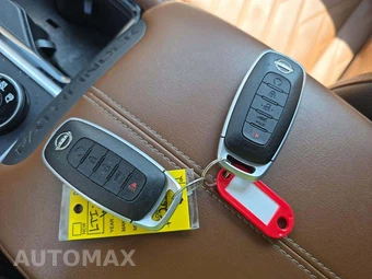 2023 Nissan Pathfinder Platinum – miniatura 8