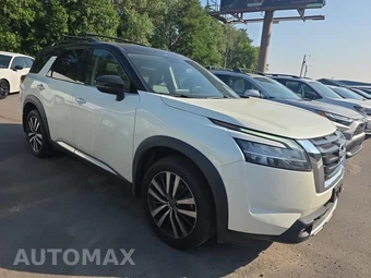 2023 Nissan Pathfinder Platinum – miniatura 3