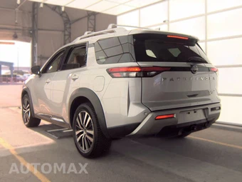 2023 Nissan Pathfinder Platinum – miniatura 6