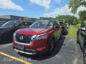 2023 Nissan Pathfinder Platinum