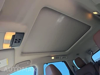 2023 Nissan Pathfinder Platinum – miniatura 16