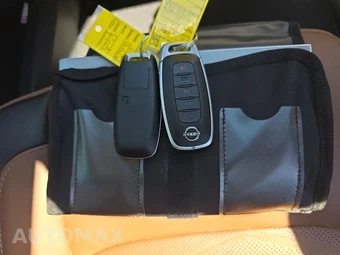 2023 Nissan Pathfinder Platinum – miniatura 24