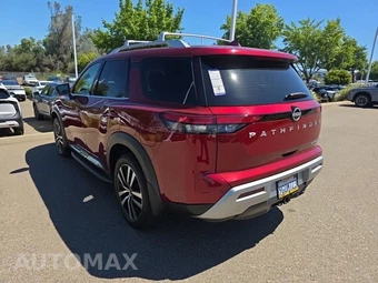 2023 Nissan Pathfinder Platinum – miniatura 7