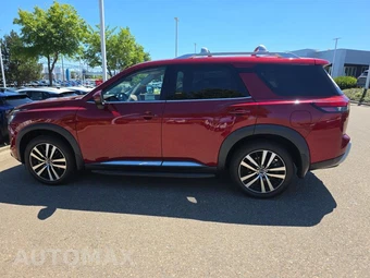 2023 Nissan Pathfinder Platinum – miniatura 8