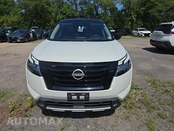 2023 Nissan Pathfinder Platinum – miniatura 2