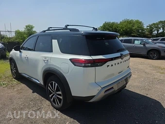 2023 Nissan Pathfinder Platinum – miniatura 7