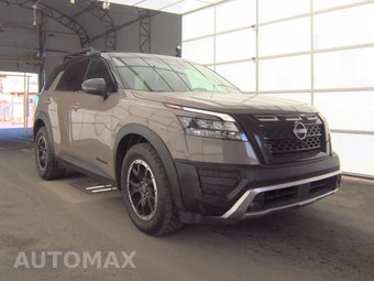 2023 Nissan Pathfinder Rock Creek – miniatura 3