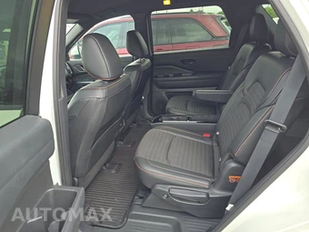 2023 Nissan Pathfinder Rock Creek - miniatura 13