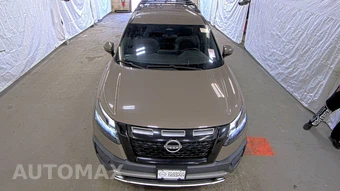 2023 Nissan Pathfinder Rock Creek – miniatura 2