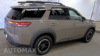2023 Nissan Pathfinder Rock Creek – miniatura 4