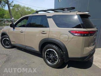 2023 Nissan Pathfinder Rock Creek – miniatura 2