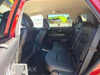 2023 Nissan Pathfinder SL – miniatura 14