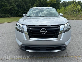 2023 Nissan Pathfinder SL - miniatura 2