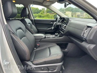 2023 Nissan Pathfinder SL - miniatura 20