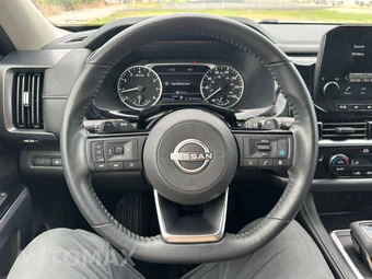 2023 Nissan Pathfinder SL - miniatura 27