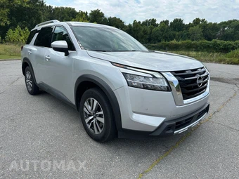 2023 Nissan Pathfinder SL - miniatura 3