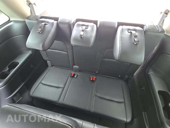 2023 Nissan Pathfinder SL – miniatura 11