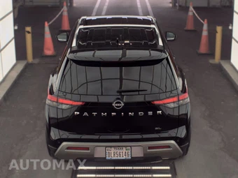 2023 Nissan Pathfinder SL - miniatura 5