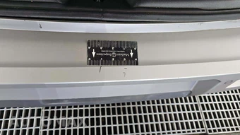 2023 Nissan Pathfinder SL – miniatura 23