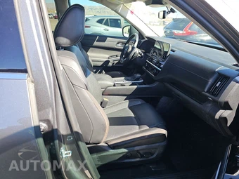 2023 Nissan Pathfinder SL – miniatura 8
