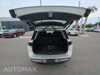 2023 Nissan Pathfinder SL – miniatura 15