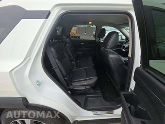 2023 Nissan Pathfinder SL – miniatura 17