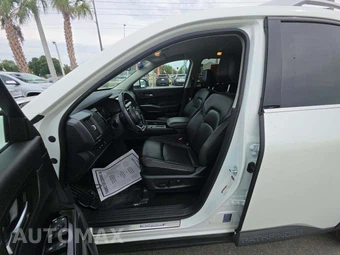 2023 Nissan Pathfinder SL – miniatura 6