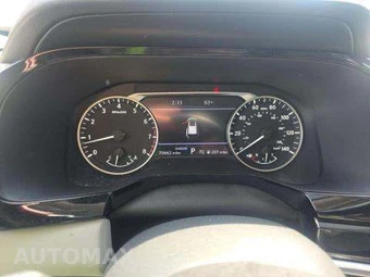 2023 Nissan Pathfinder SL – miniatura 10