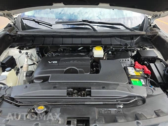 2023 Nissan Pathfinder SL – miniatura 16