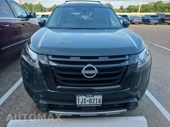 2023 Nissan Pathfinder SL - miniatura 2