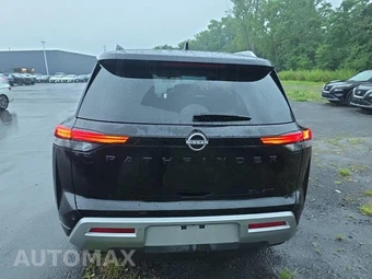 2023 Nissan Pathfinder SL - miniatura 6