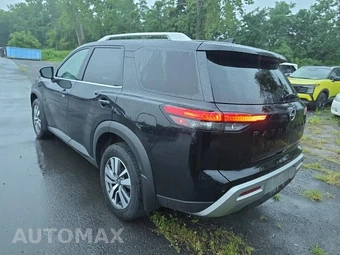 2023 Nissan Pathfinder SL - miniatura 7