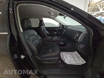 2023 Nissan Pathfinder SL – miniatura 19