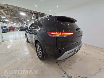2023 Nissan Pathfinder SL – miniatura 2