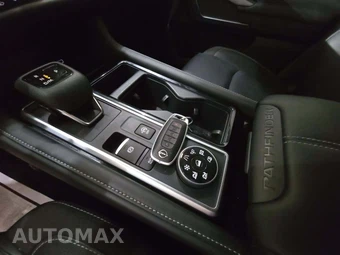 2023 Nissan Pathfinder SL – miniatura 8
