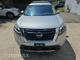 2023 Nissan Pathfinder SL - miniatura 2
