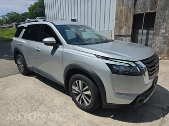 2023 Nissan Pathfinder SL - miniatura 3