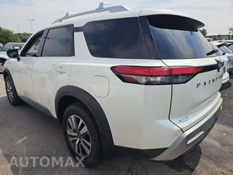 2023 Nissan Pathfinder SL - miniatura 2
