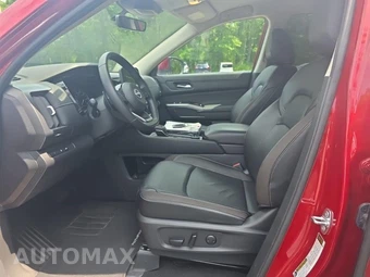 2023 Nissan Pathfinder SL – miniatura 11