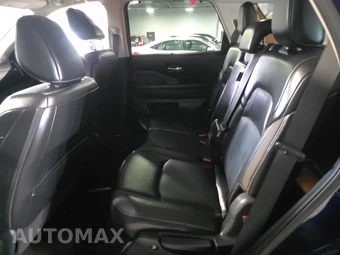 2023 Nissan Pathfinder SL – miniatura 13
