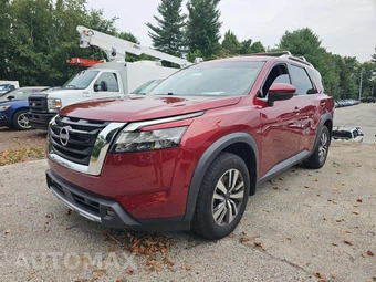 2023 Nissan Pathfinder SL