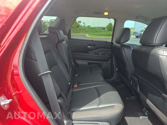 2023 Nissan Pathfinder SL – miniatura 14
