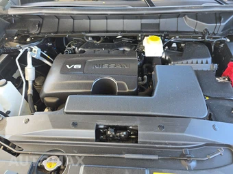 2023 Nissan Pathfinder SL – miniatura 16