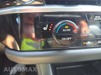2023 Nissan Pathfinder SL – miniatura 25