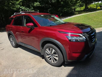 2023 Nissan Pathfinder SL – miniatura 4