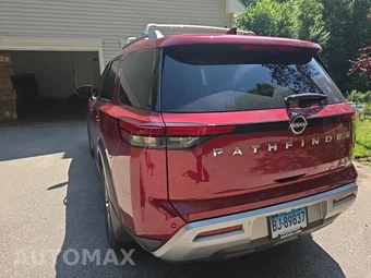 2023 Nissan Pathfinder SL – miniatura 7