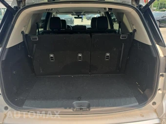 2023 Nissan Pathfinder SL – miniatura 18